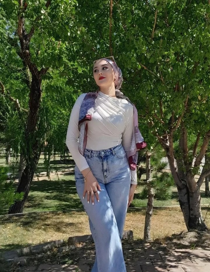 Alatepe Genç Bayan Escort Bayan Tezel