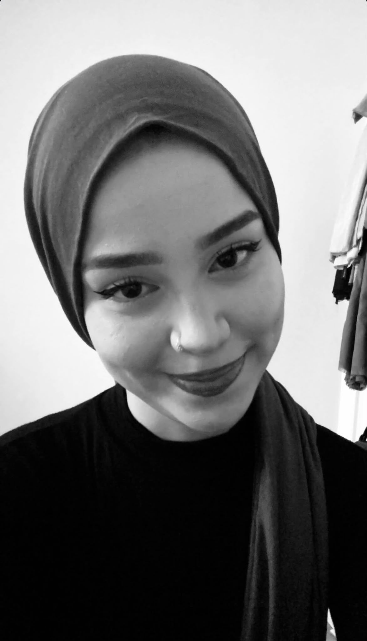 Yastıca Sadık Bayan Escort Bayan Zehra