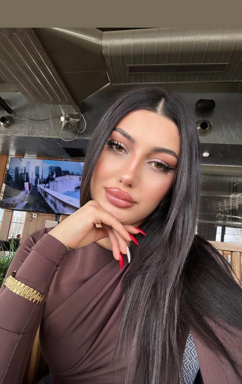 Yaşar Aktürk Aşkı Gören Kadın Bayan Escort Berra