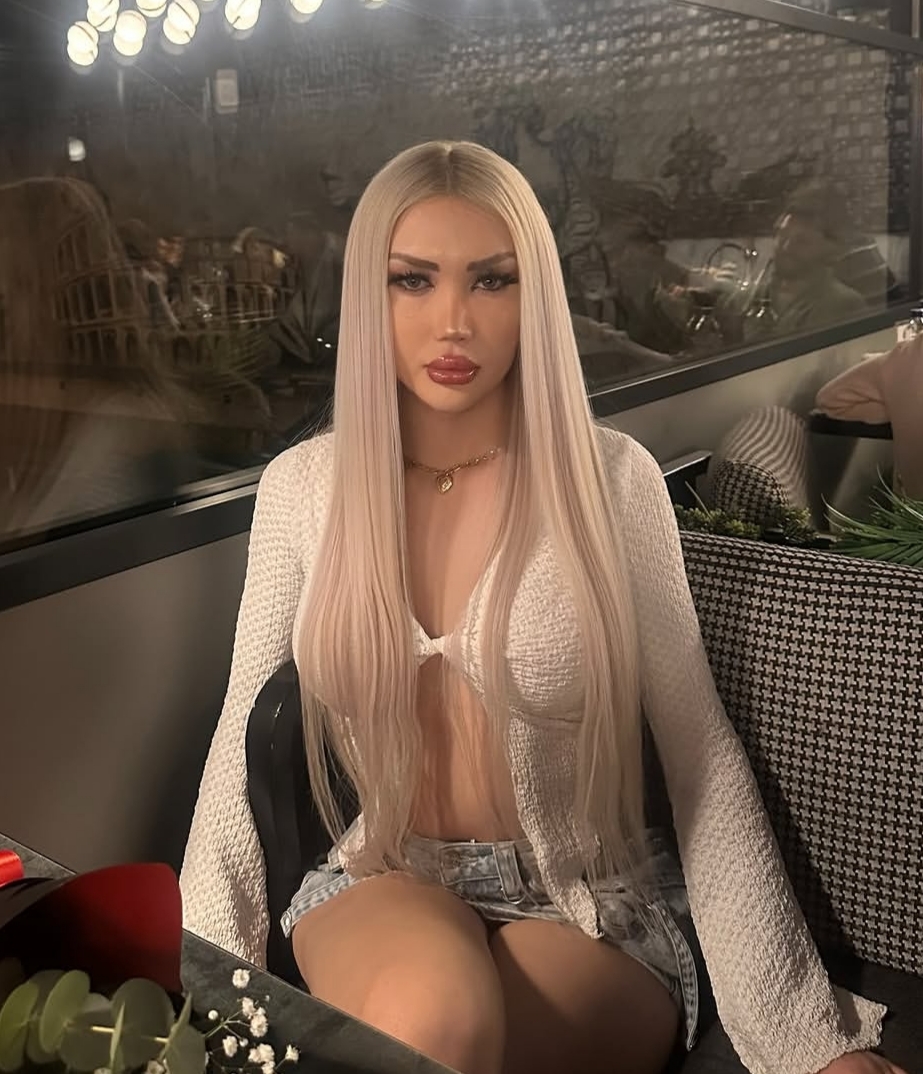 Yedi Aralık Hoş Bayan Bayan Escort Mina